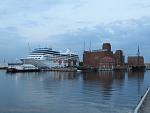 Click image for larger version

Name:	MS Nautika im Alten Hafen Wismar.jpg
Views:	504
Size:	181.0 KB
ID:	140930